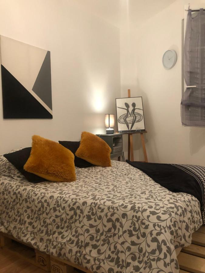 Maison Independante Noyant-d'Allier Eksteriør billede